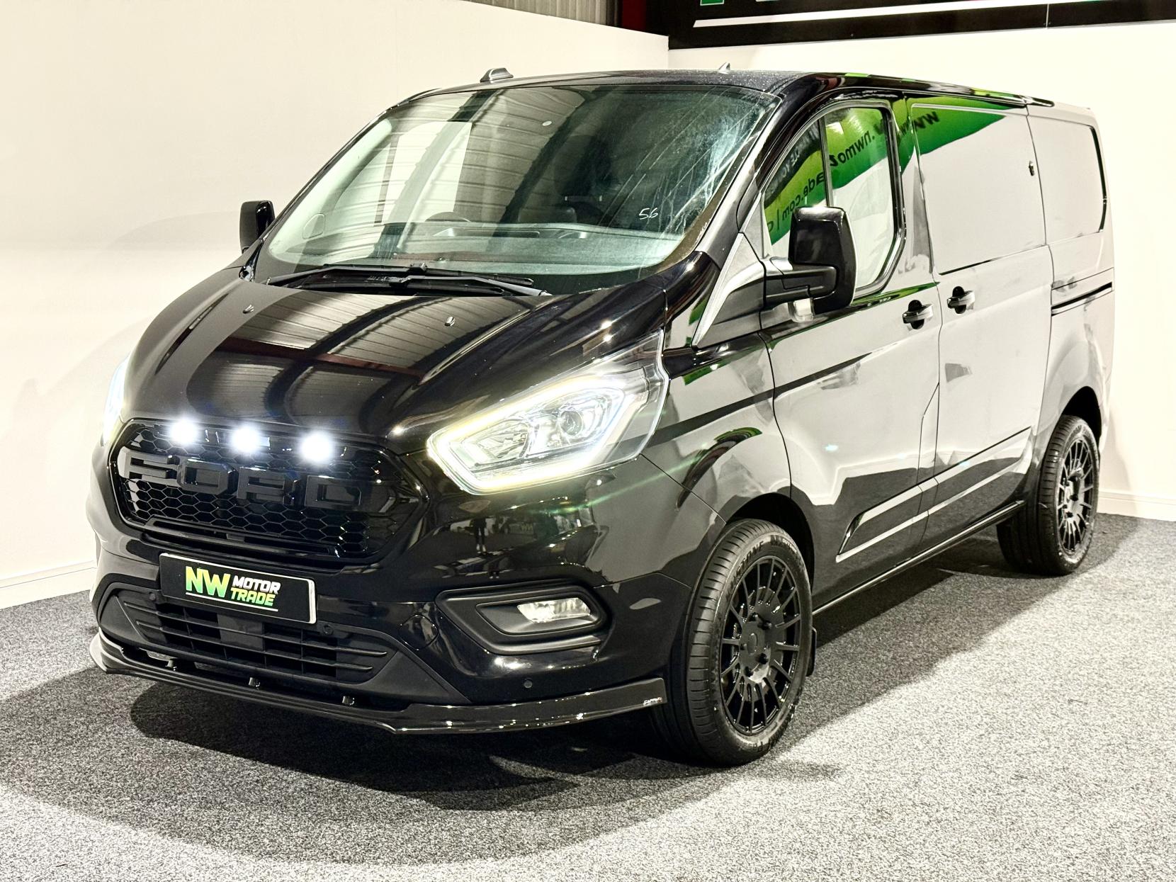 Ford Transit Custom Camper Van Motorhome Euro 6 ULEZ 2.0 TDCi 290 Limited Camper Van Diesel Manual L1 SWB (157 g/km, 128 bhp)