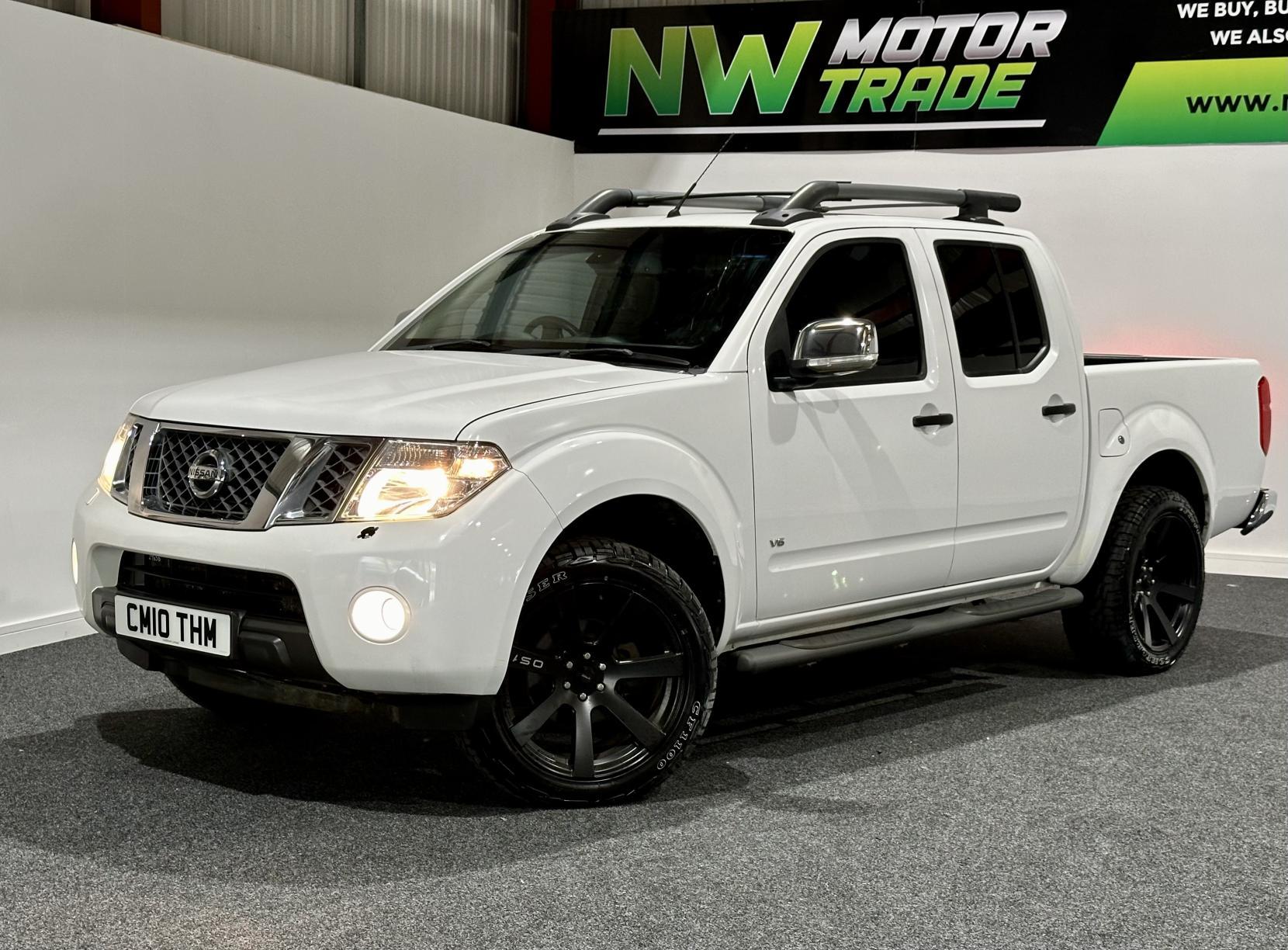 Nissan Navara 3.0 dCi V6 Outlaw Pickup 4dr Diesel Auto 4WD Euro 5 (231 ps)