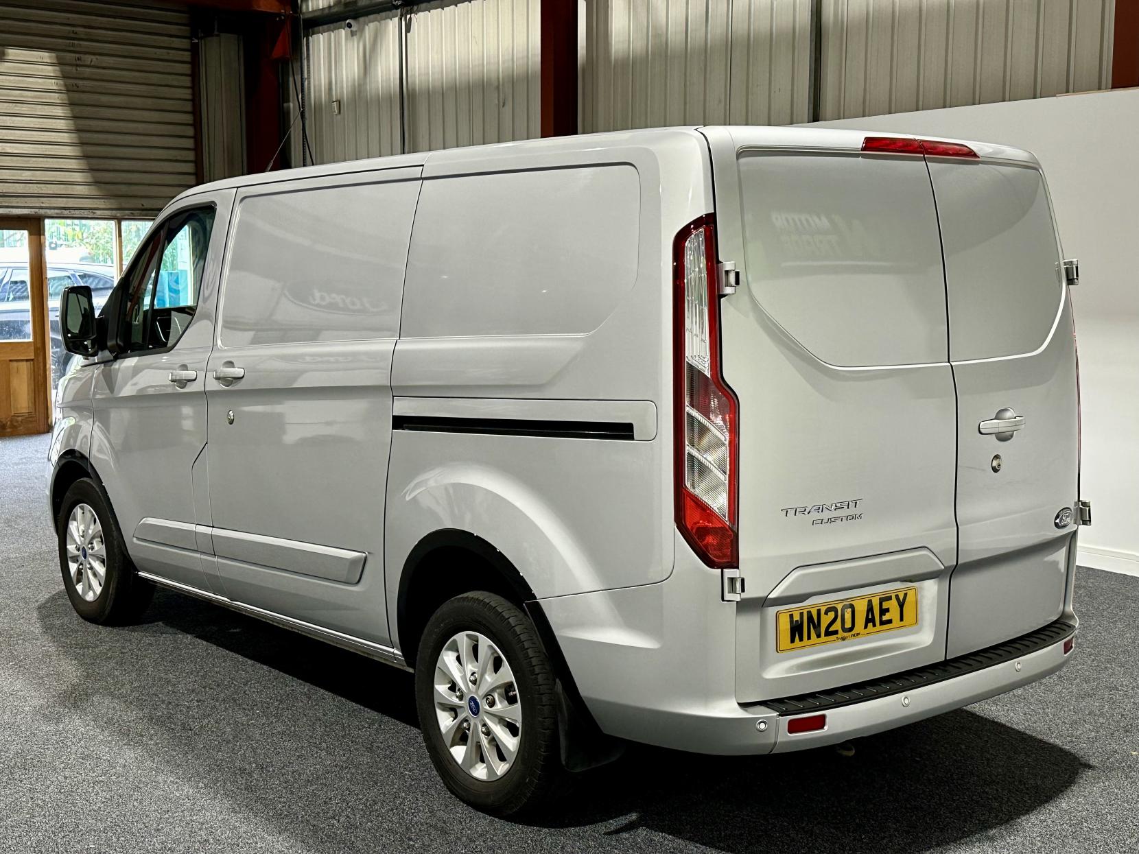 Ford Transit Custom 2.0 280 EcoBlue Limited Panel Van 5dr Diesel Auto L1 H1 Euro 6 (s/s) (130 ps)