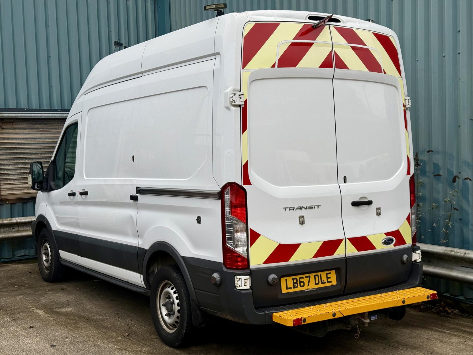 Ford Transit 2.0 350 EcoBlue Panel Van 5dr Diesel Manual FWD L2 H3 Euro 6 (130 ps)