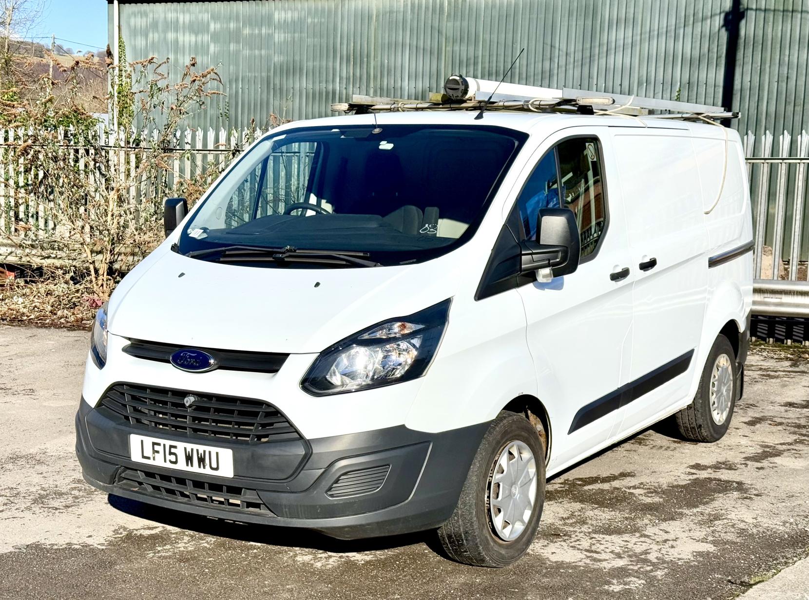 Ford Transit Custom 2.2 TDCi 310 ECOnetic Panel Van 5dr Diesel Manual L1 H1 (162 g/km, 98 bhp)